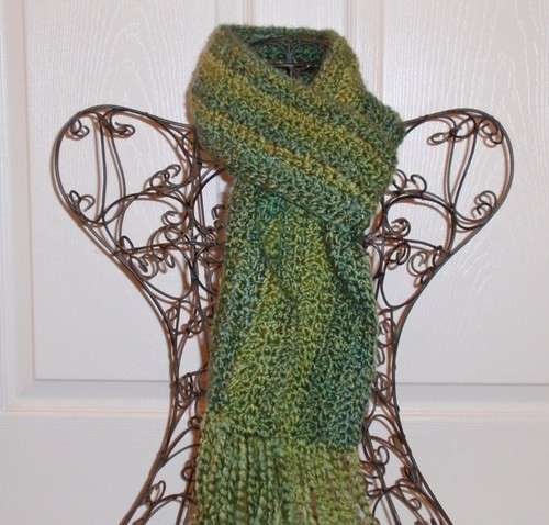 Sciarpa in lana verde scuro e chiaro