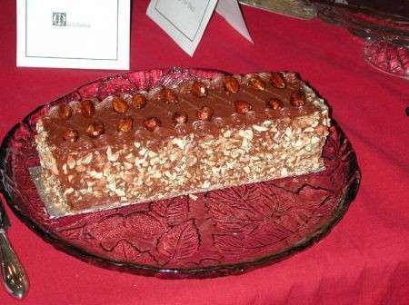 torta con noci e cioccolato
