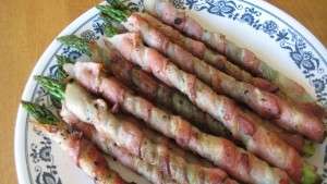 Involtini con asparagi