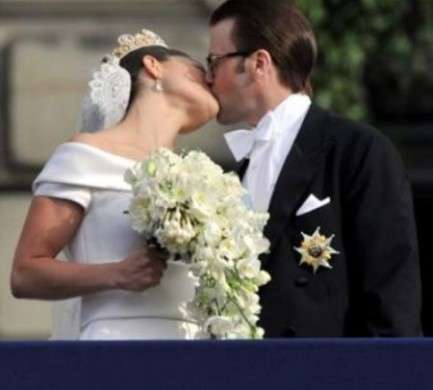 Matrimonio Victoria di Svezia bacio