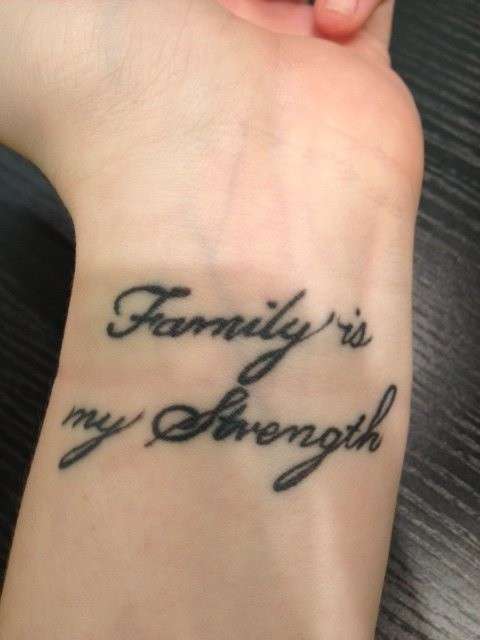 Tatuaggio sulla famiglia