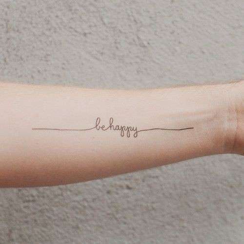Tatuaggio sulla felicità