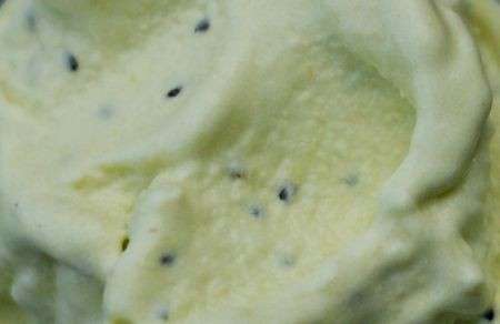 particolare gelato al kiwi