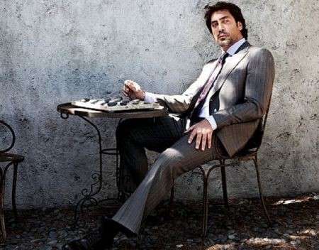 Javier Bardem look