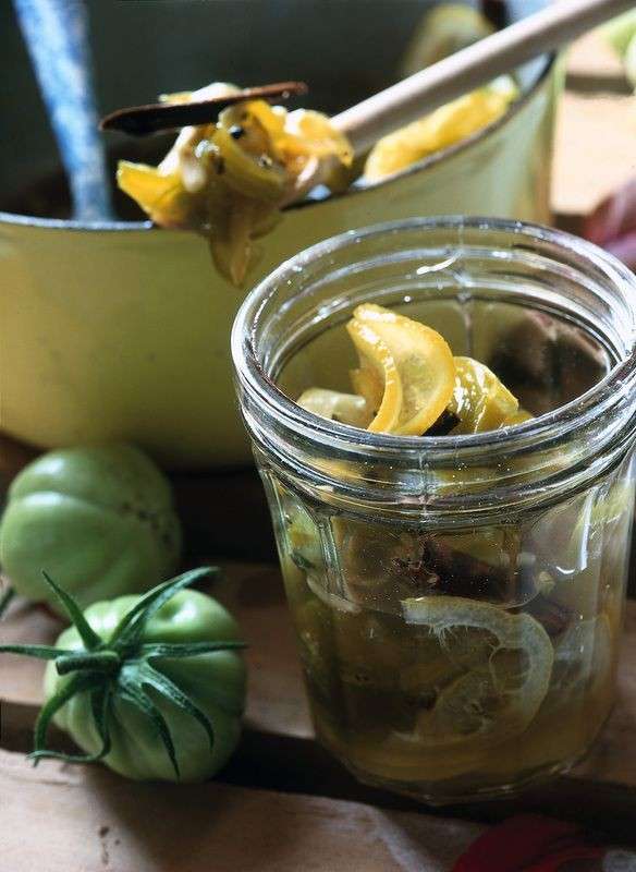 Preparazione pomodori sott'olio