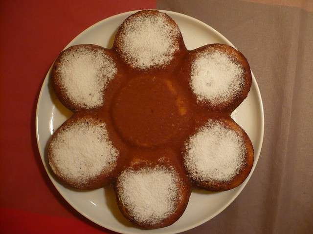 Torta Margherita con zucchero a velo