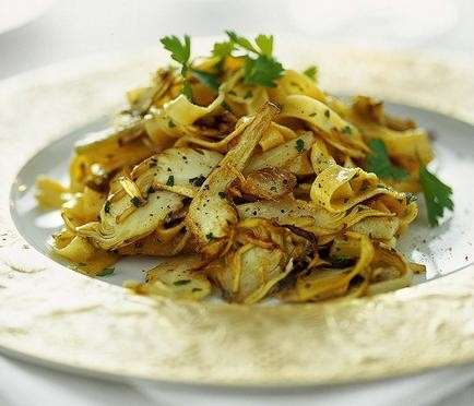 Tagliatelle con carciofi