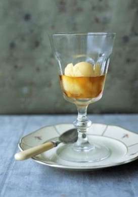 Sorbetto al mandarino con liquore