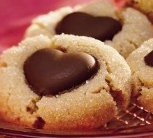 Il biscotto con cuore di cioccolato
