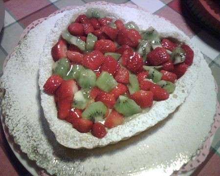 torta cuore fragole