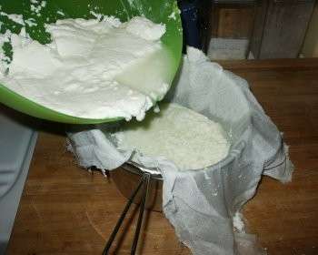 preparazione della ricotta