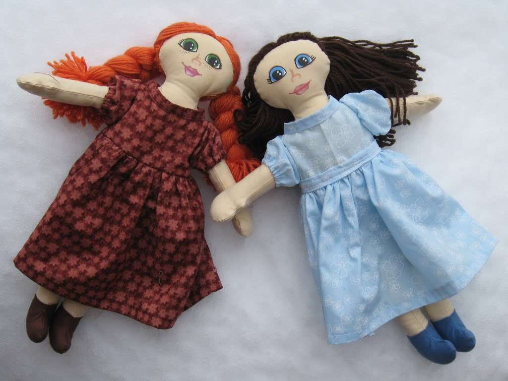 Bambola di pezza sorelle