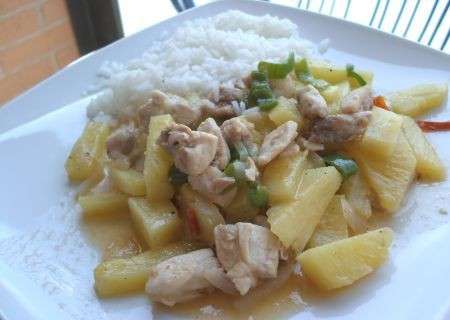 ricetta pollo all'ananas