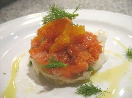 tartare salmone insalata