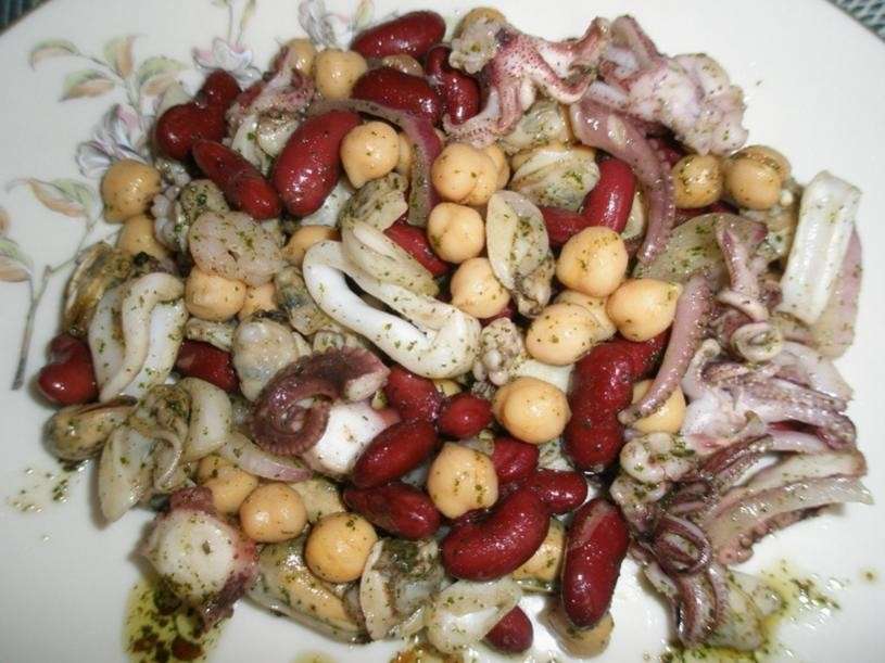 Insalata di mare e ceci