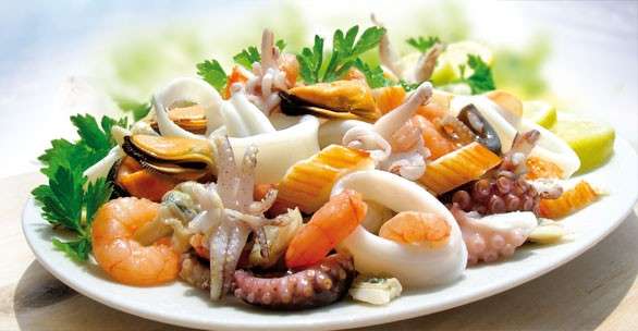 Insalata di mare mista con polpo