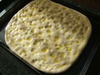 preparazione focaccia