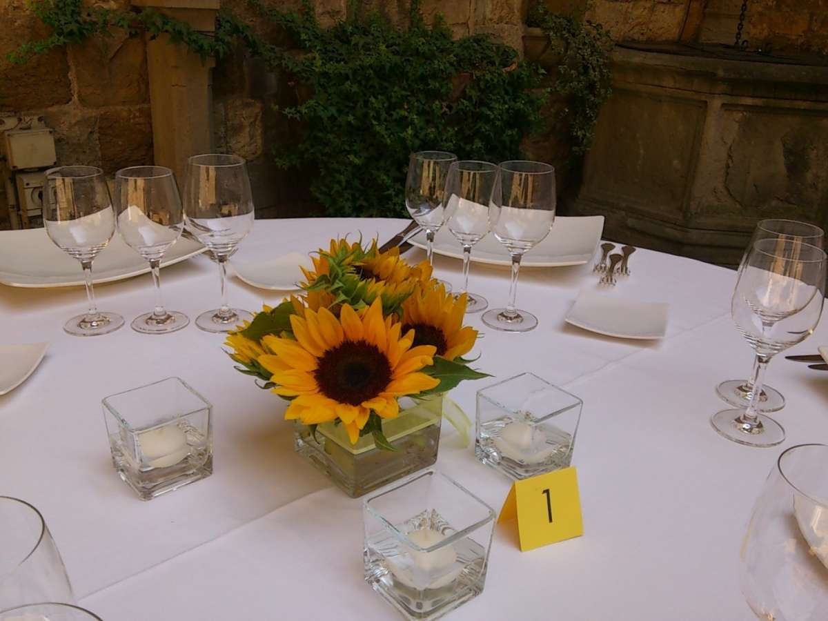 Centrotavola matrimonio con i girasoli