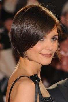 Katie Holmes hairstyle