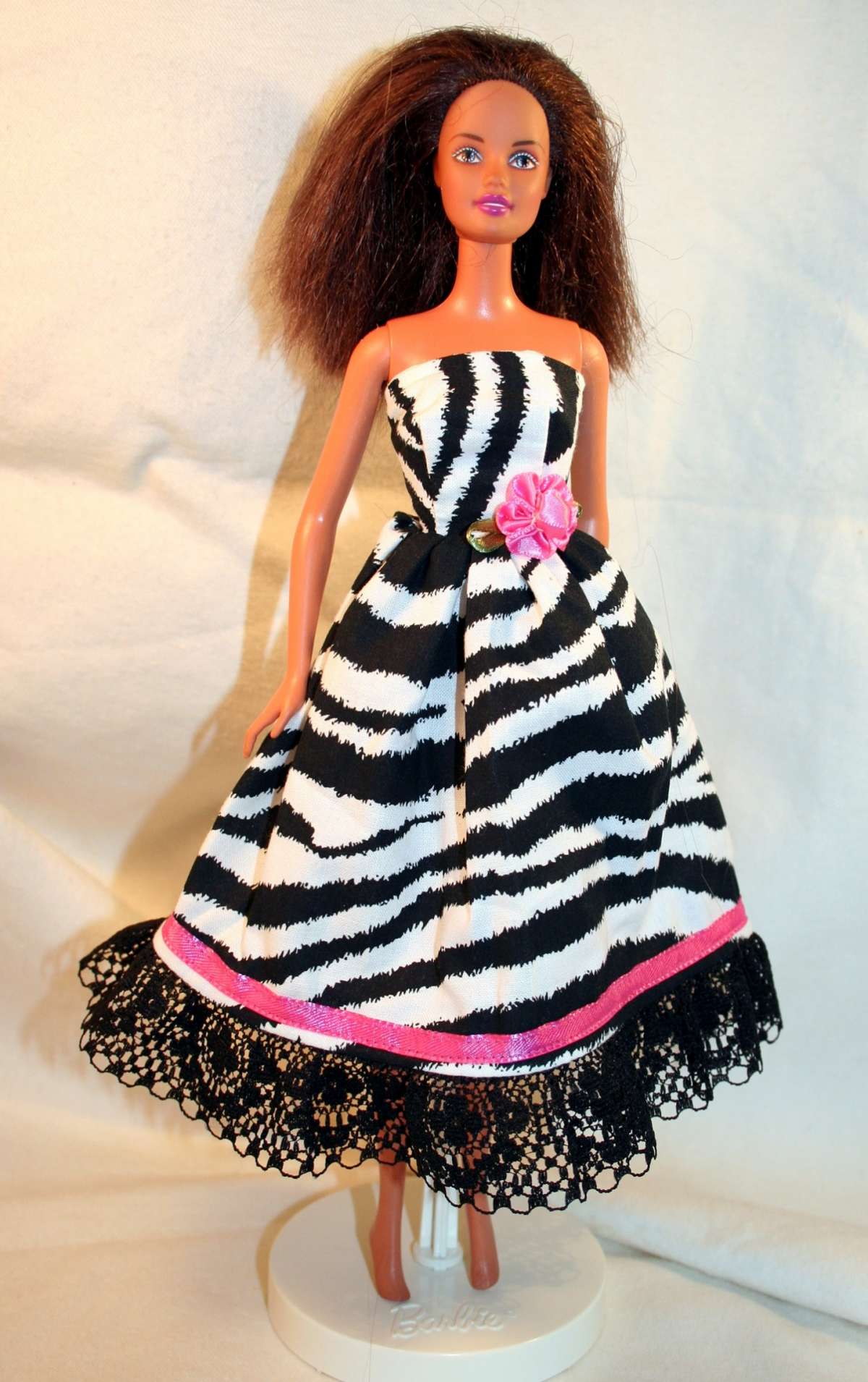 Abiti per bambole Barbie zebrati