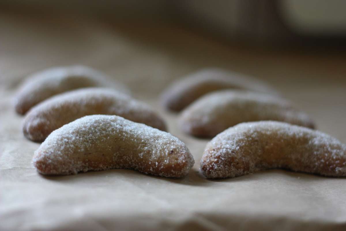 Vanillekipferl con cannella e vaniglia