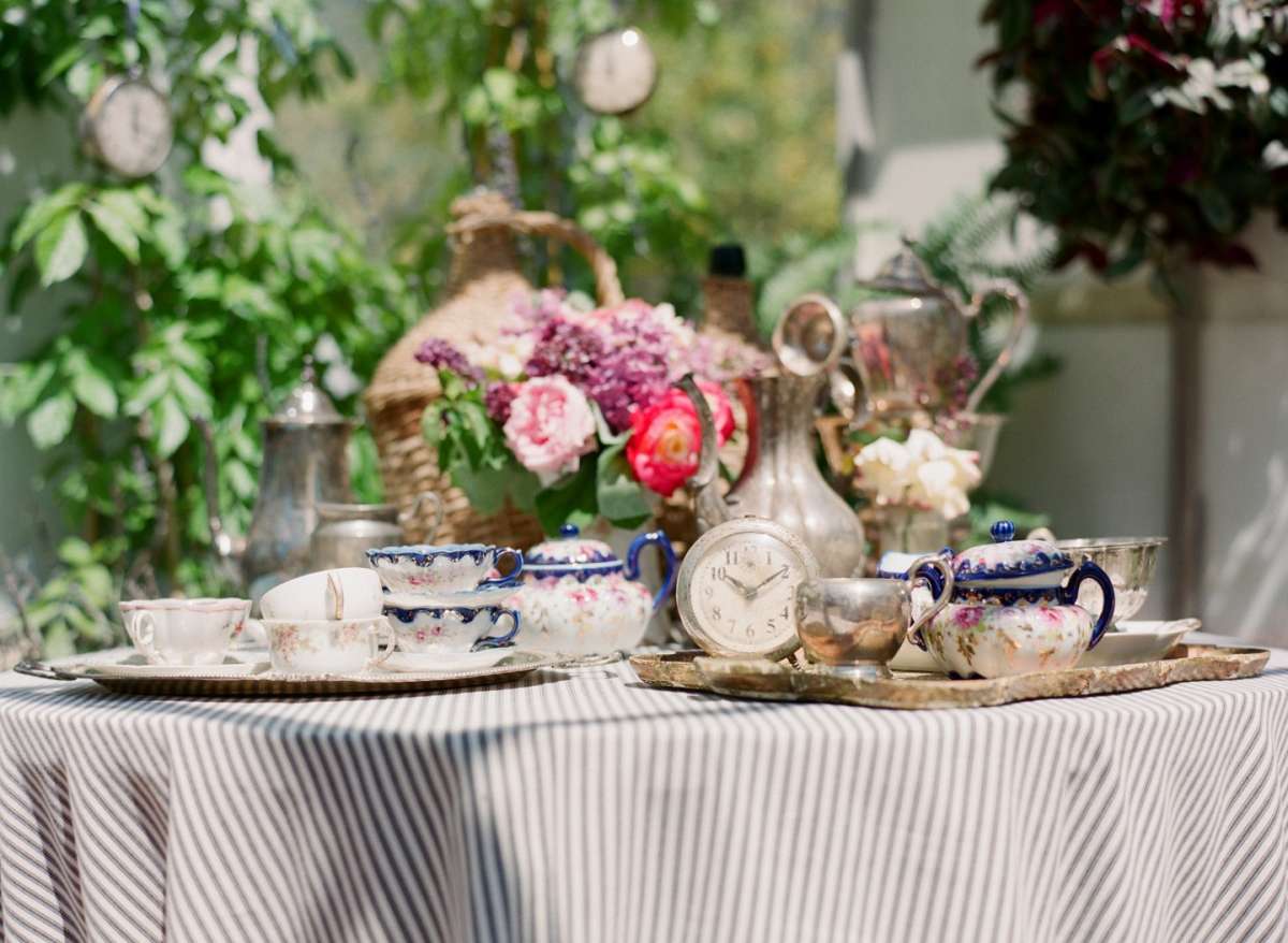 La tavola shabby chic per eccellenza