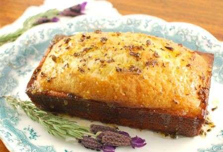 Plumcake alla lavanda