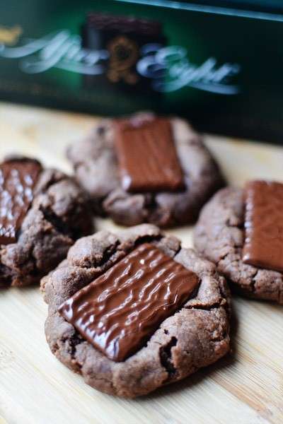 Biscotti con glassa al cioccolato per i bambini