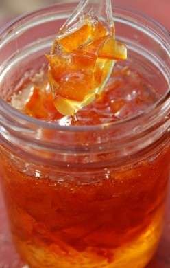 Marmellata di arance con scorze