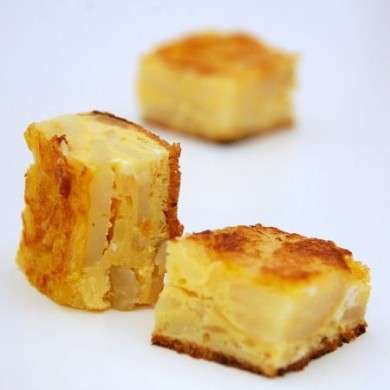 tortilla di patate a cubetti