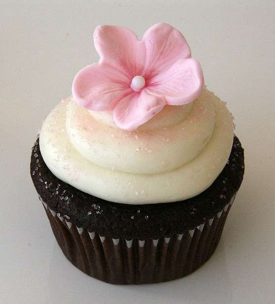 Cupcake con frosting alla vaniglia