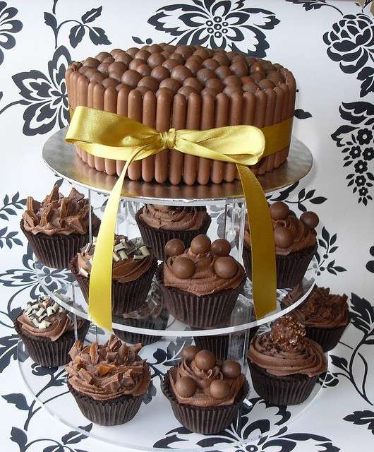 Torta di Cupcake al cioccolato