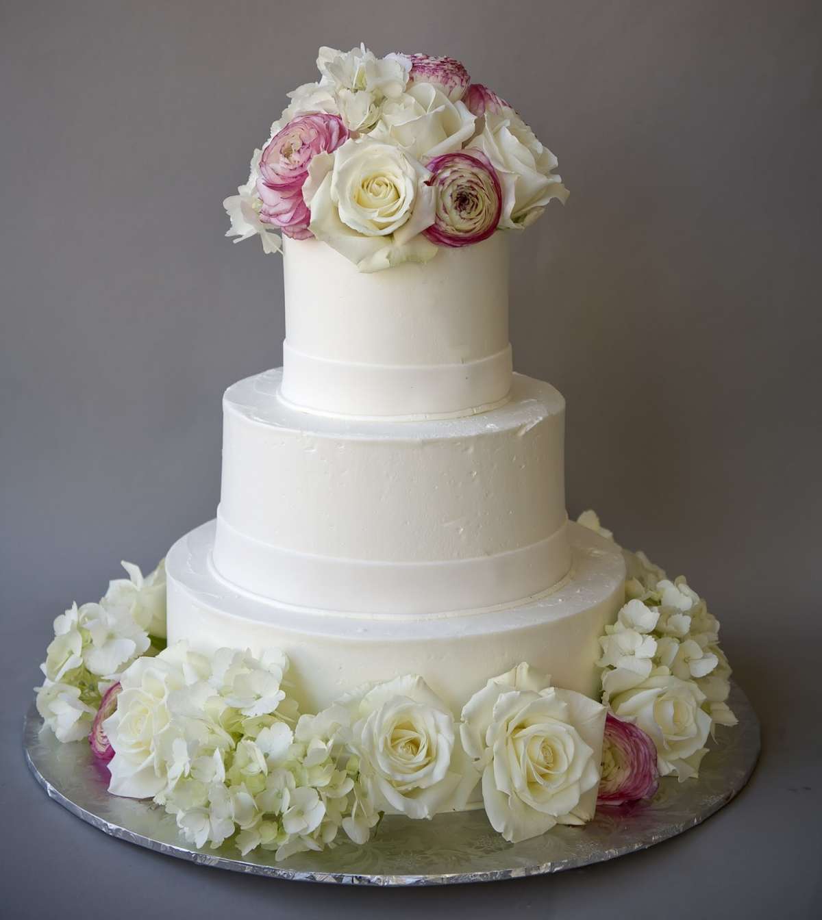 Torta nuziale fiori bianchi e rosa