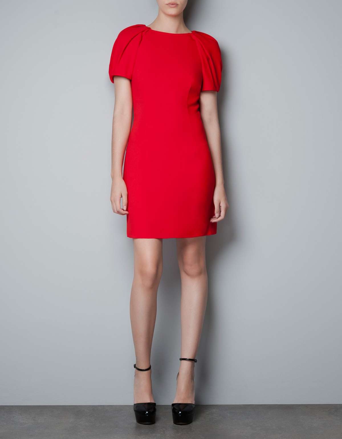Abito rosso Zara