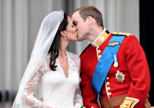 Bacio di William e Kate