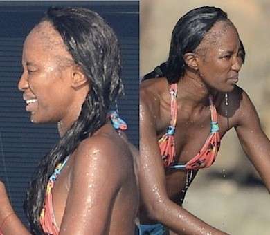 Naomi Campbell quasi calva