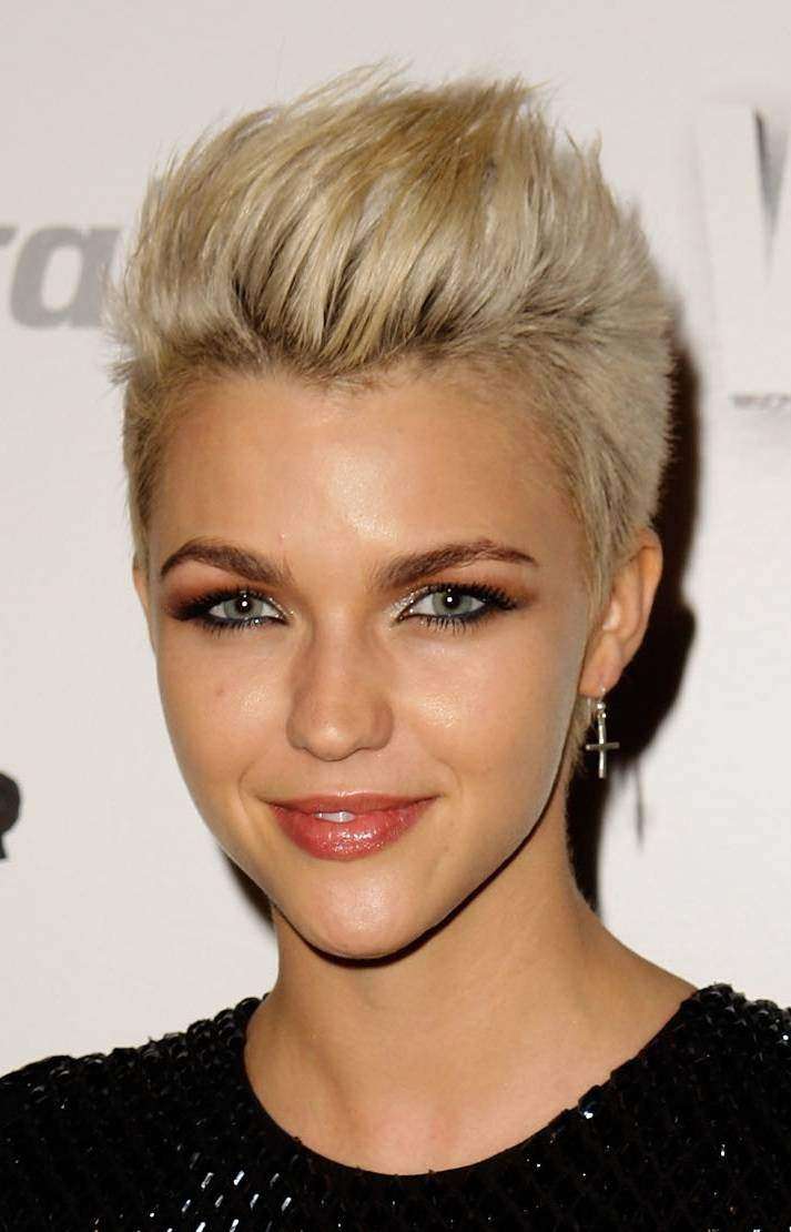 Ruby Rose beauty look