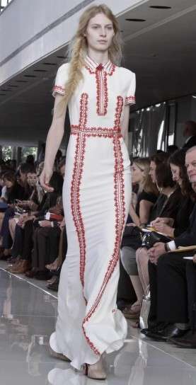 Abito da sposa bianco e rosso 2013 Tory Burch