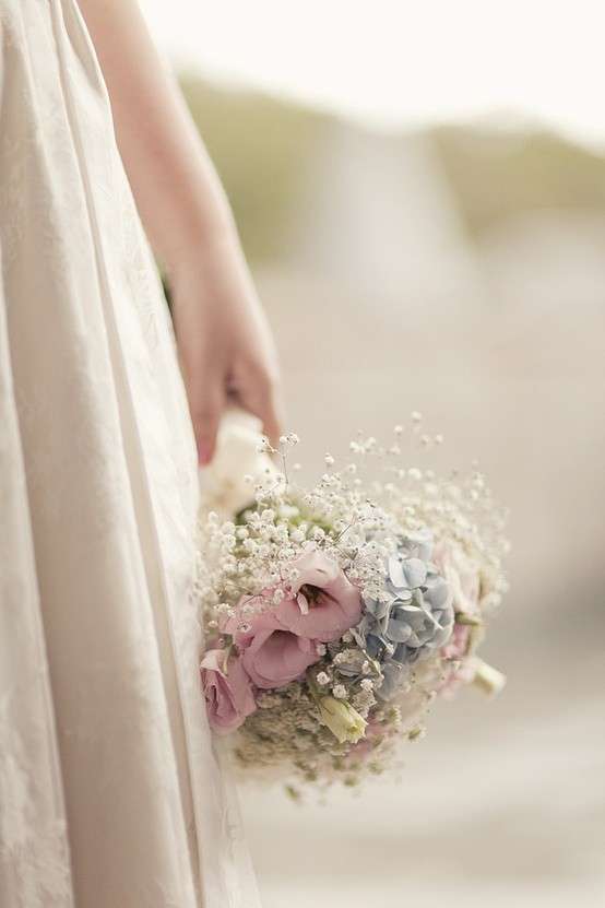 Bouquet sposa rose viola