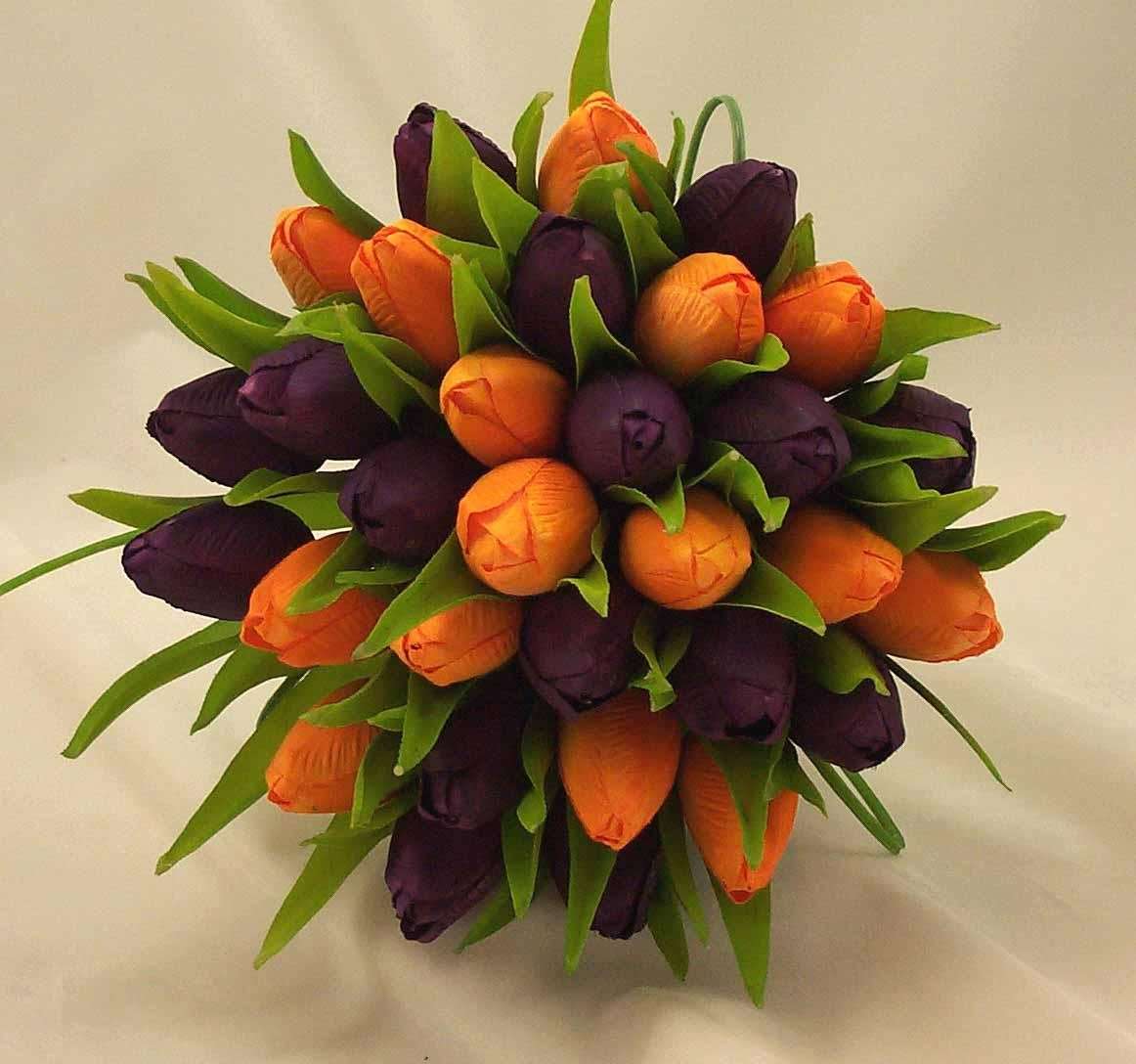 Bouquet sposa tulipani arancioni e viola
