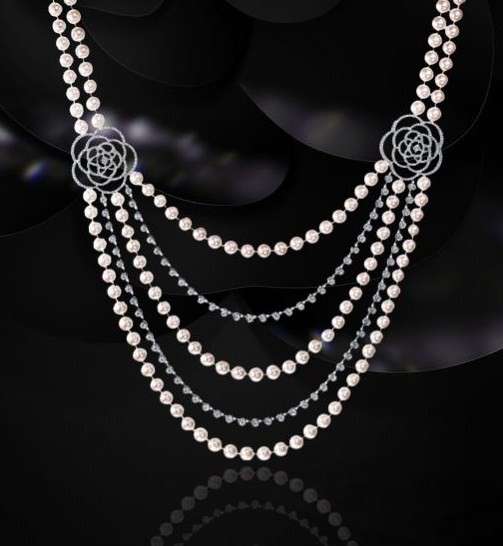 Collana Chanel, modello Camelia con perle