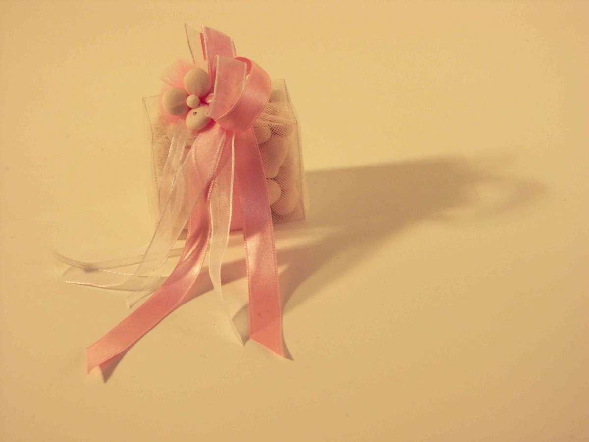 Confetti colorati matrimonio confezione con nastro rosa