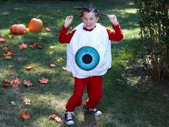 Costumi di Halloween per bambini fai da te: occhio