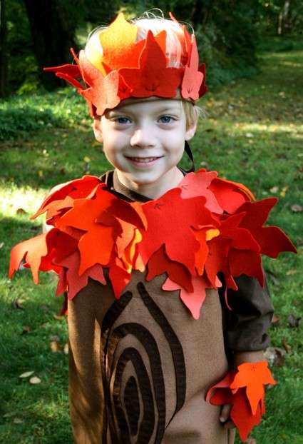 Costumi Halloween fai da te albero autunno