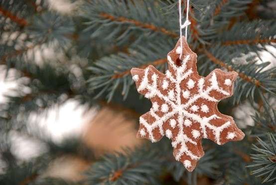 Decorazione per l'albero di Natale in pasta di sale