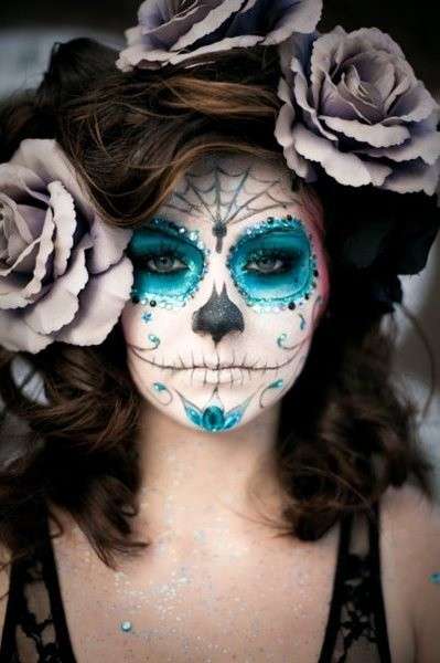 Make up Halloween sui toni dell'azzurro