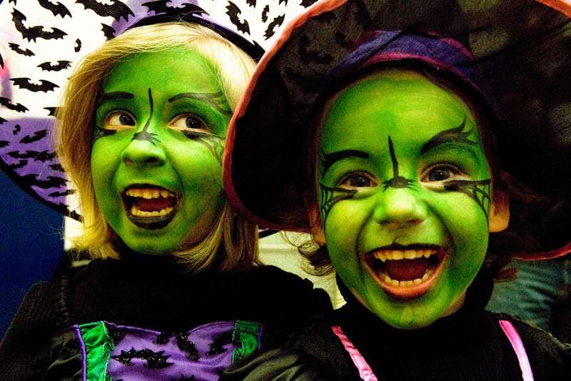 Maschere per Halloween fai da te: trucco verde