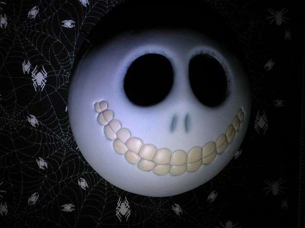 costumi fantasma fai da te Maschere per Halloween fai da te