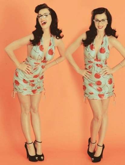Moda anni '50, coordinato indossa da Katy Perry a vita alta