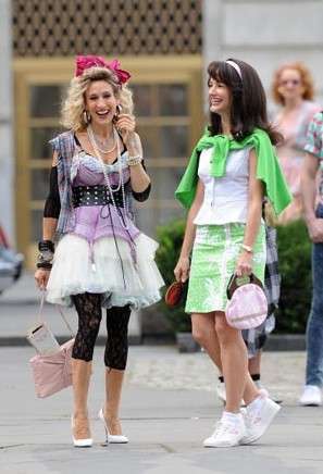 Moda anni 80, Charlotte e Carrie in Sex and the city 2